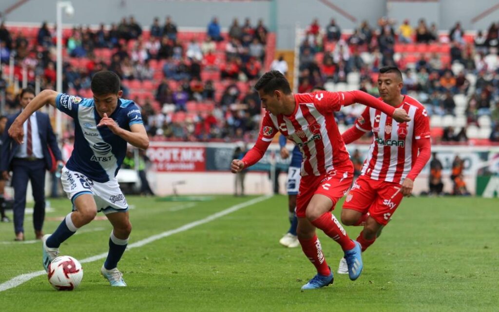 Necaxa y Puebla en busca del repechaje.