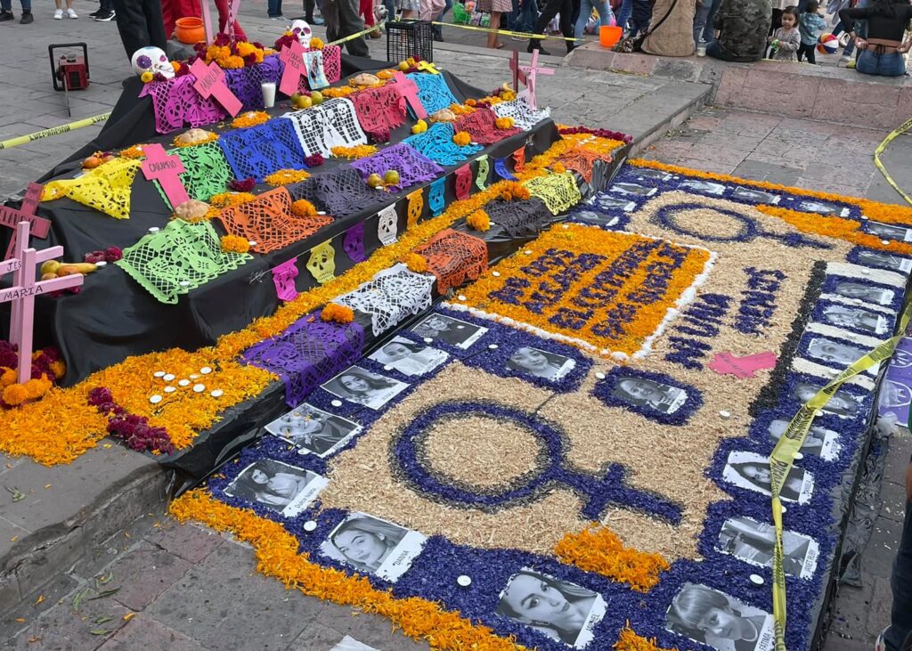 Altar dedicado para víctimas de Feminicidio